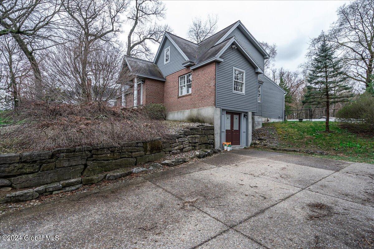 28 Maxwell Road Colonie, NY 12110 - Photo 50 of 56 56-28 Maxwell-9