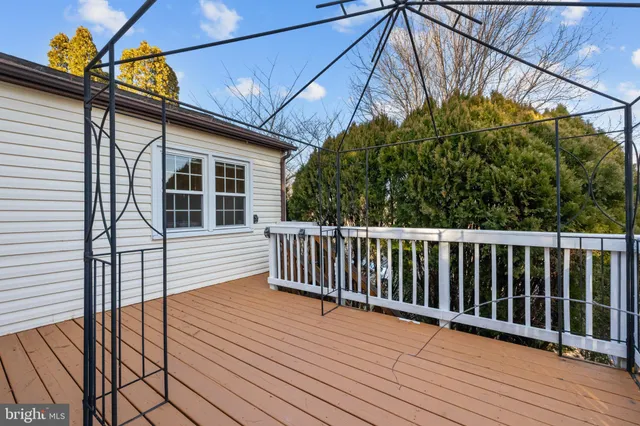 $745,000 | 5515 Buggy Whip Drive, Centreville, VA 20120