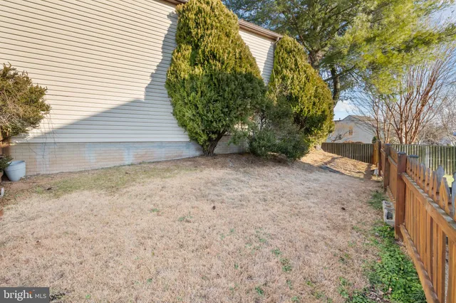 $745,000 | 5515 Buggy Whip Drive, Centreville, VA 20120