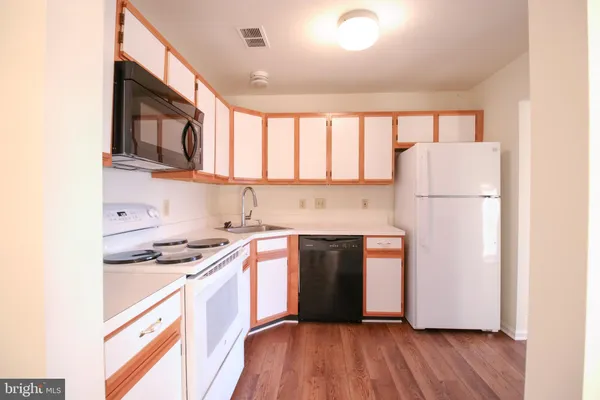 $1,600 | 102-7 Timberlake Terrace, Unit 7, Stephens City, VA 22655