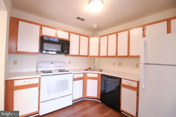 $1,600 | 102-7 Timberlake Terrace, Unit 7, Stephens City, VA 22655