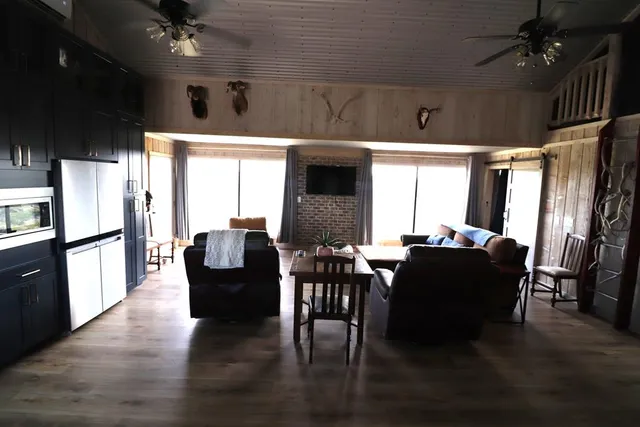 $1,999,000 | 45200 Rr 674, Brackettville, TX 78832