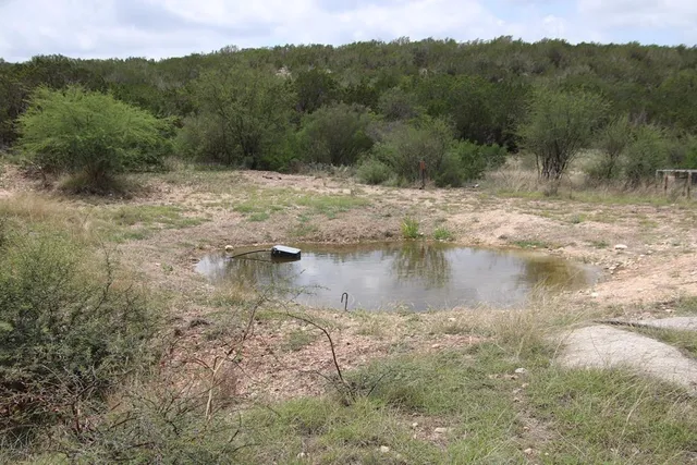 $1,999,000 | 45200 Rr 674, Brackettville, TX 78832