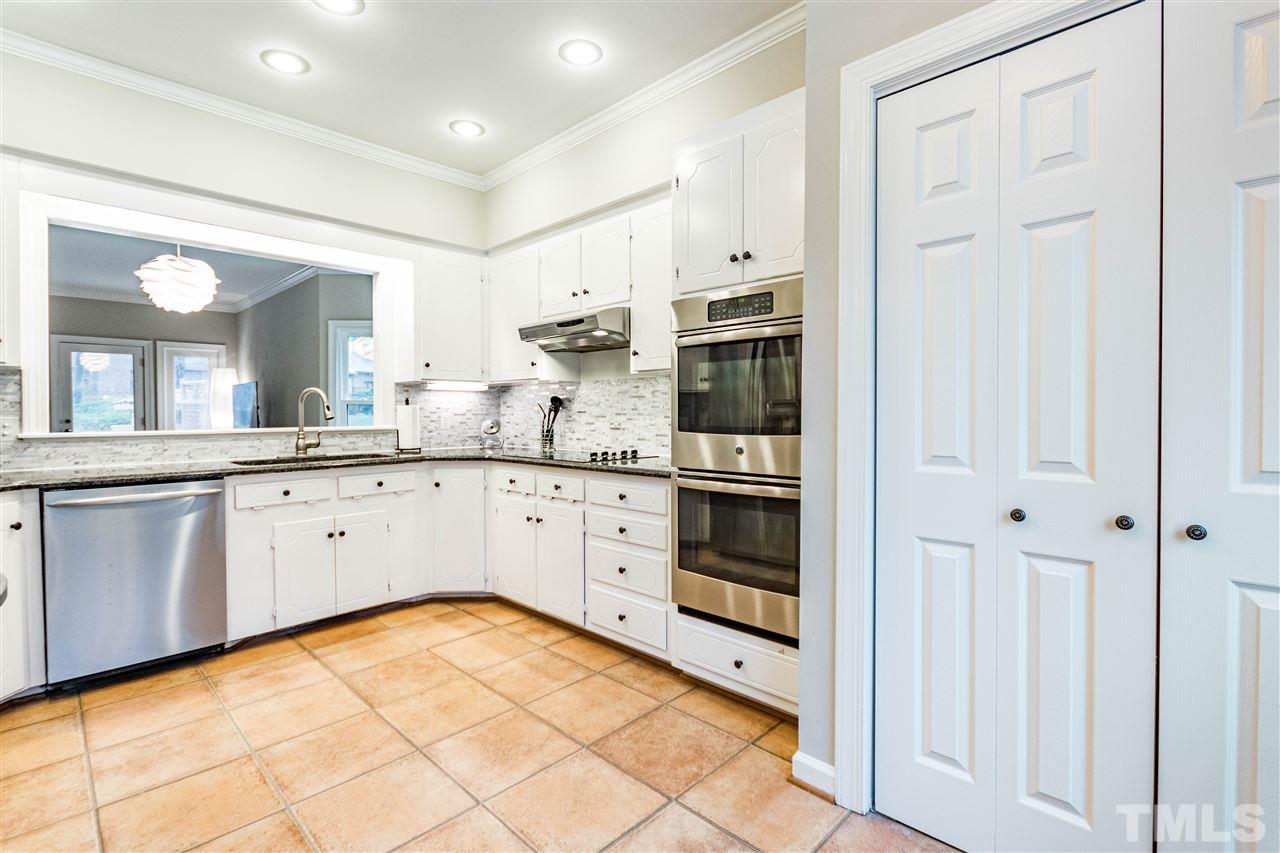 7602 Wilderness Road Raleigh, NC 27613 - Photo 5 of 30