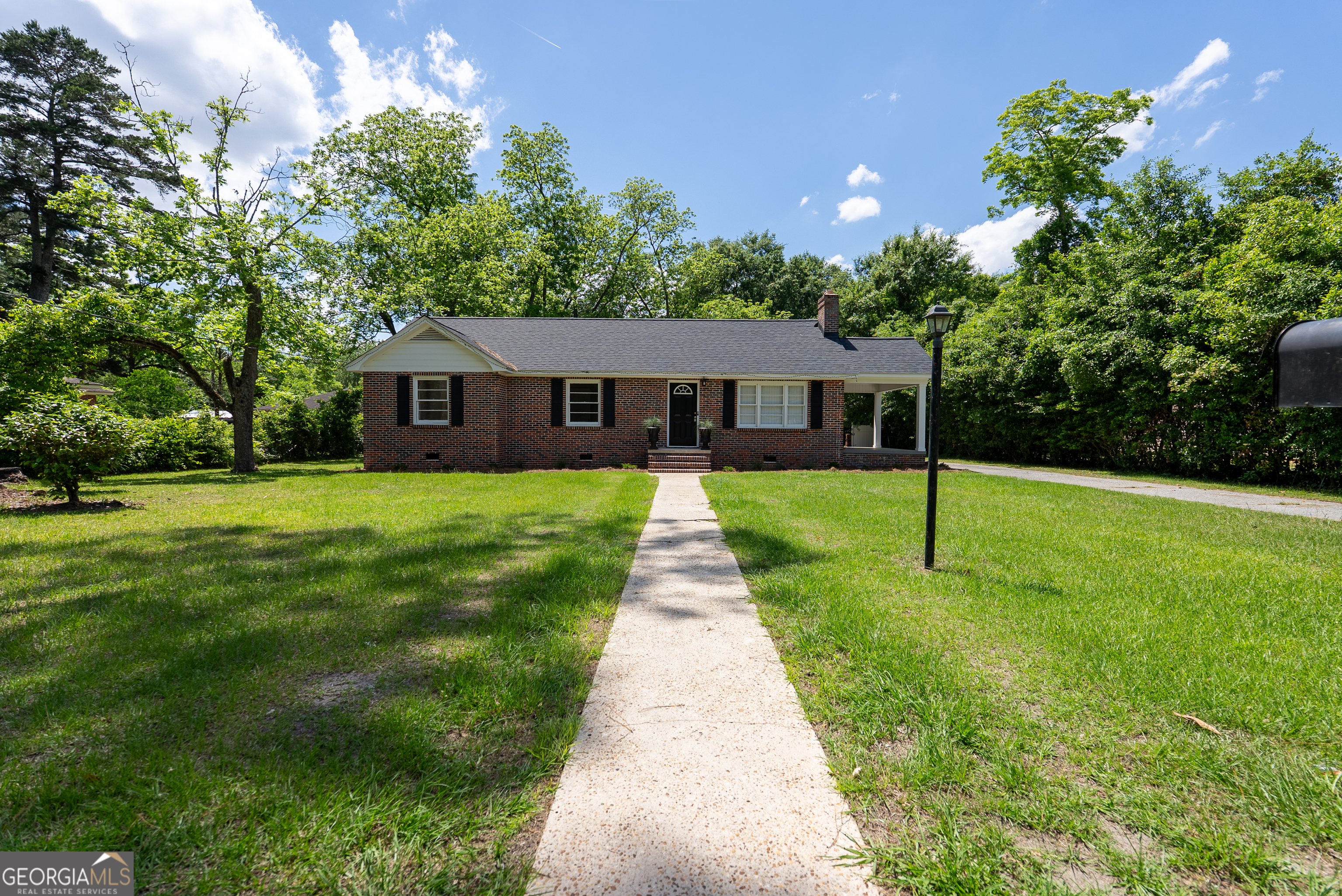 375 Palmer Street Southwest Pelham, GA 31779 - Photo 1 of 46