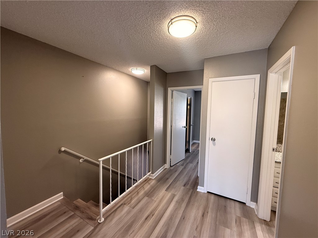 1525 Saylor Way Las Vegas, NV 89108 - Photo 13 of 25 2nd Floor Hall