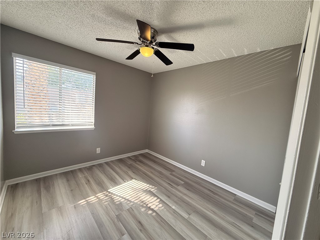 1525 Saylor Way Las Vegas, NV 89108 - Photo 19 of 25 2nd Bedroom