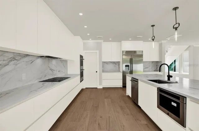 $2,035,000 | 3420 Channelside Court, Safety Harbor, FL 34695