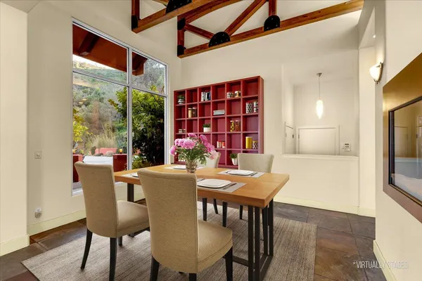 $1,800,000 | 15000 Middletown Park Drive, Redding, CA 96001