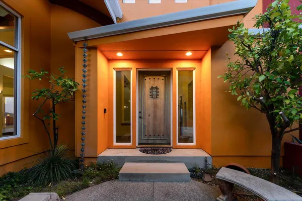 $1,800,000 | 15000 Middletown Park Drive, Redding, CA 96001