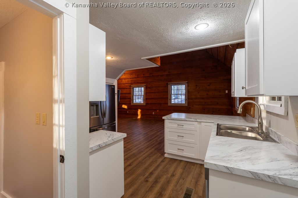 413 Red Willow Road Cool Ridge, WV 25825 - Photo 12 of 34 Gallery Image 12