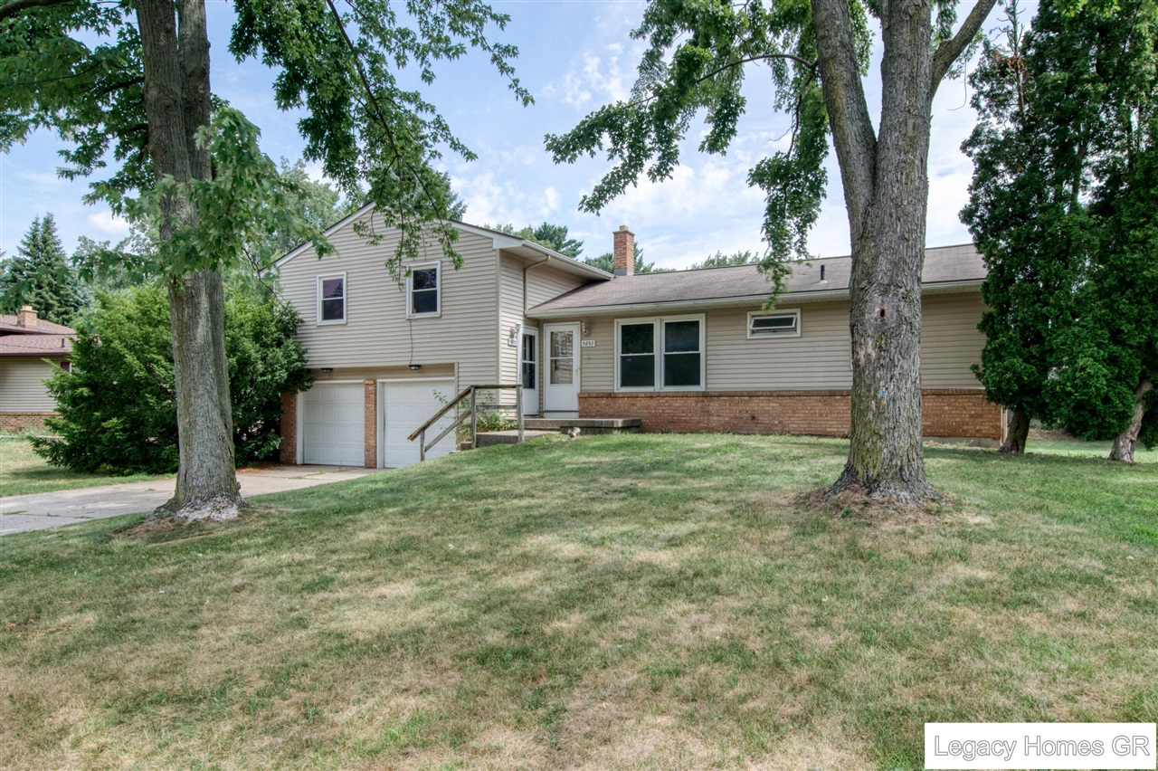 5890 Ridgebrook Drive, Unit 5892 Grand Rapids, MI 49508 - Photo 38 of 38