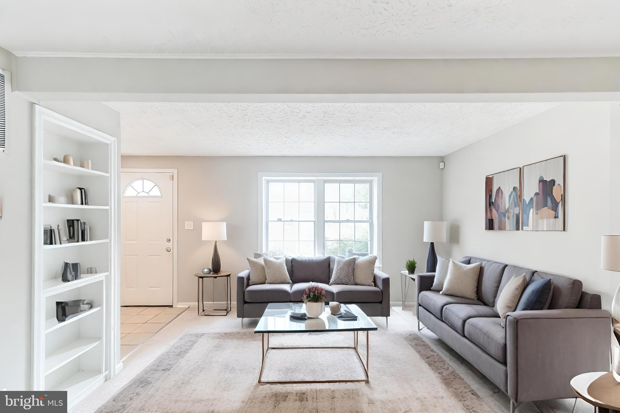 503 Cross Ridge Court Stafford, VA 22554 - Photo 3 of 26 Virtual staging shows beauty of the family room