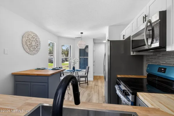 $315,000 | 1091 Willow Cove Court West, Jacksonville, FL 32233
