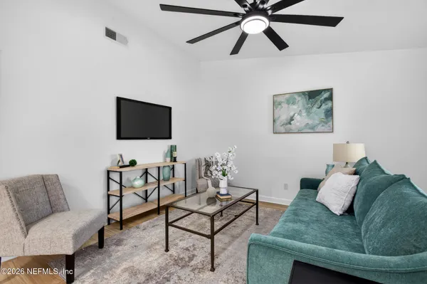 $315,000 | 1091 Willow Cove Court West, Jacksonville, FL 32233