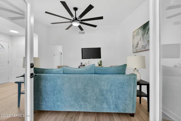 $315,000 | 1091 Willow Cove Court West, Jacksonville, FL 32233