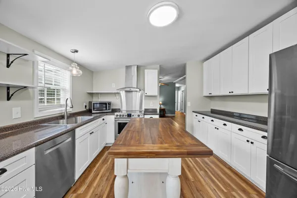 $285,000 | 1772 Maco Road Northeast, Leland, NC 28451