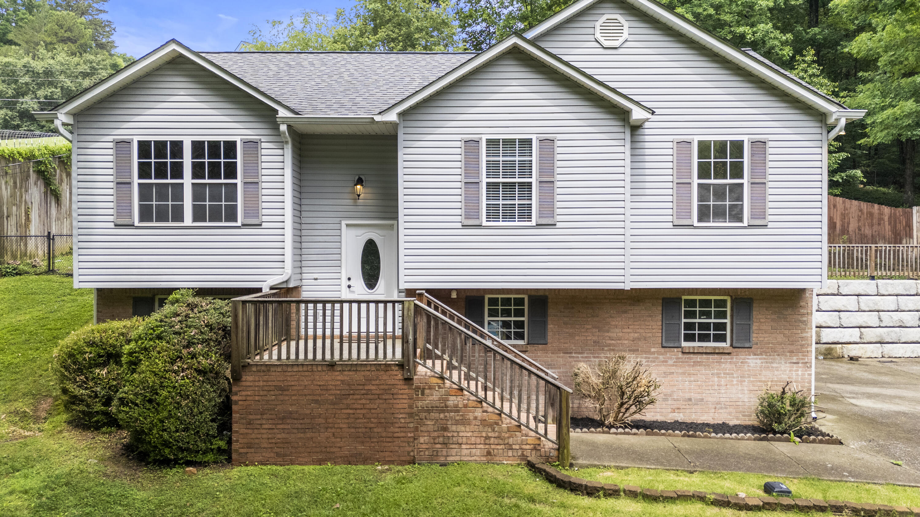 995 Ross Hollow Road Ringgold, GA 30736 - Photo 1 of 32 Front of the House