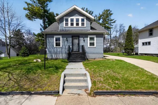 $134,900 | 226 East High Street, Jackson, MI 49203