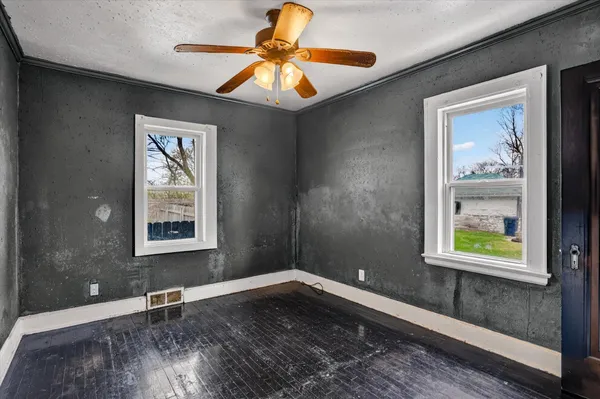$134,900 | 226 East High Street, Jackson, MI 49203