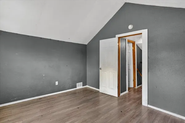 $134,900 | 226 East High Street, Jackson, MI 49203