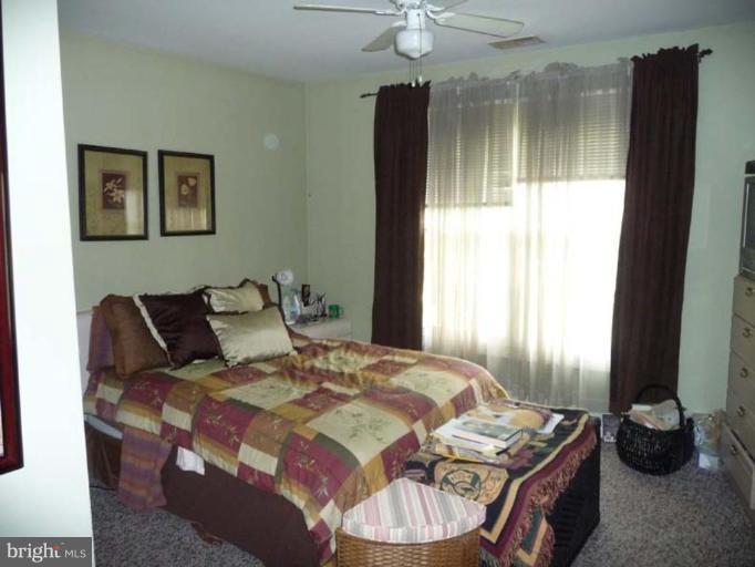 18301 Wickham Road Olney, MD 20832 - Photo 20 of 30 Bedroom 2