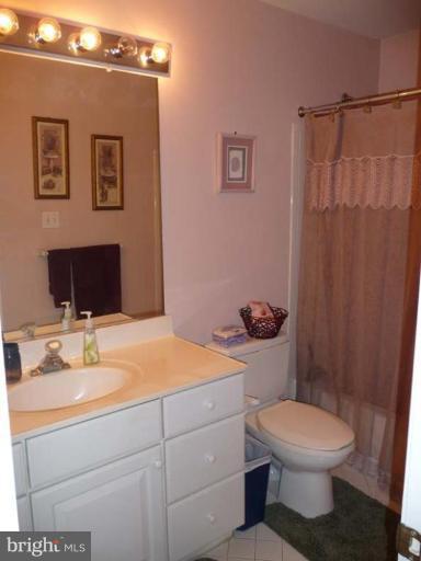 18301 Wickham Road Olney, MD 20832 - Photo 22 of 30 Bath #1