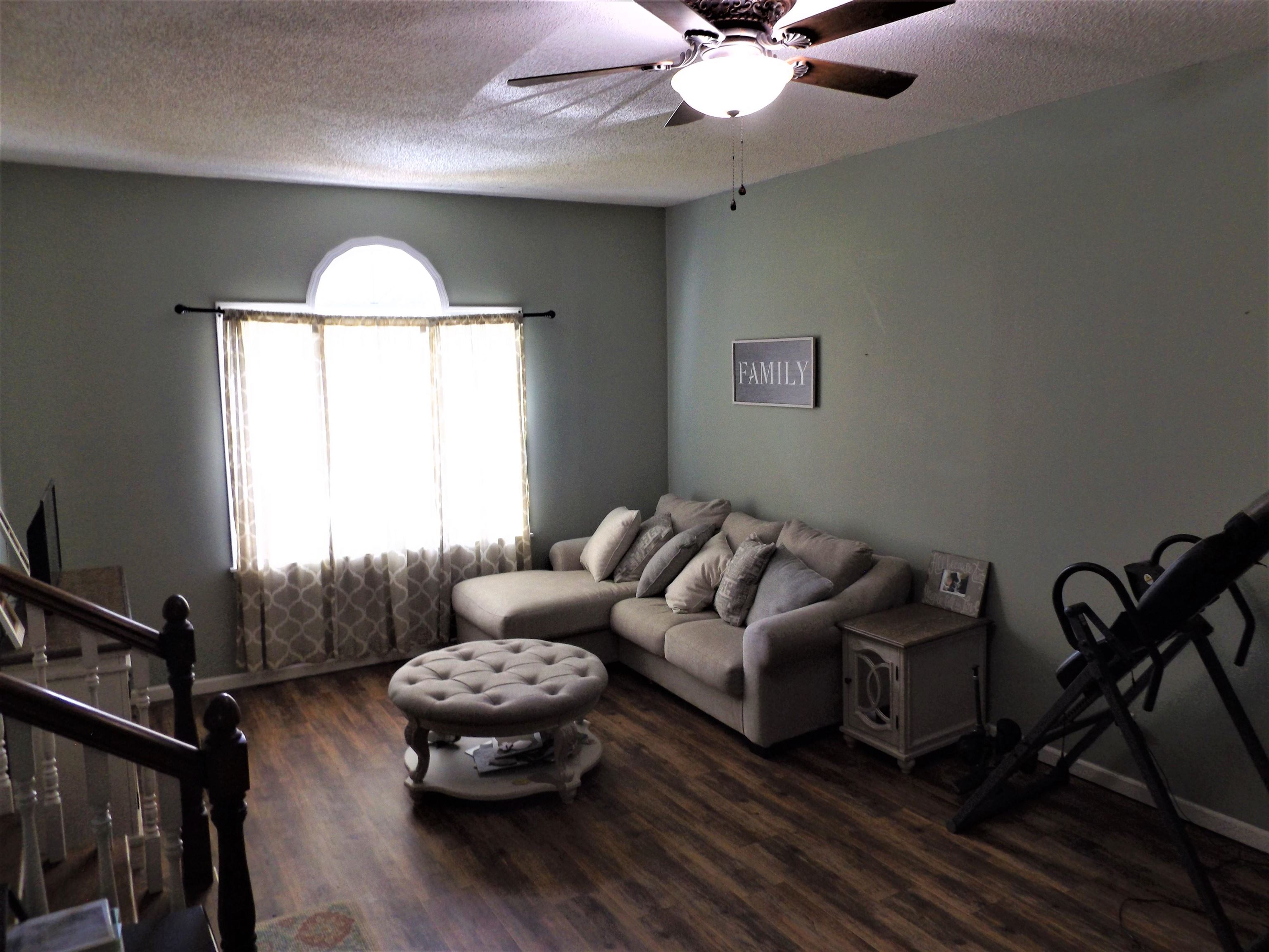 2930 Craig Road Ripley, TN 38063 - Photo 4 of 24 a living room with furniture and a window