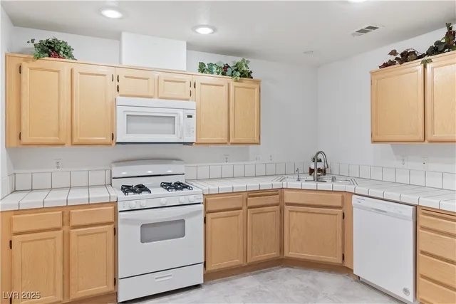 $229,500 | 2157 Camel Mesa Drive, Laughlin, NV 89029