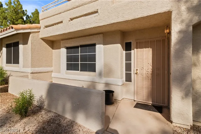 $229,500 | 2157 Camel Mesa Drive, Laughlin, NV 89029