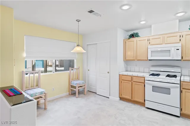 $229,500 | 2157 Camel Mesa Drive, Laughlin, NV 89029