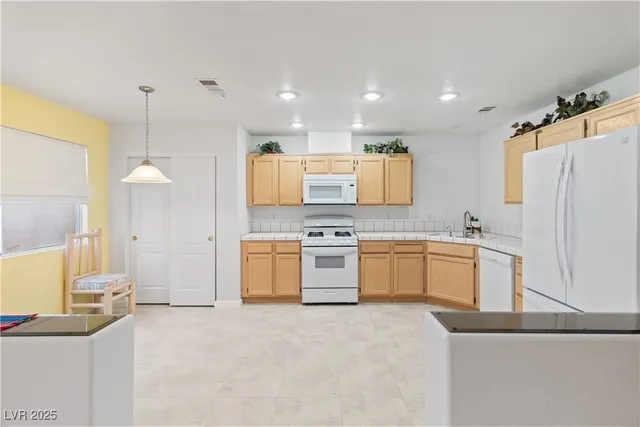 $229,500 | 2157 Camel Mesa Drive, Laughlin, NV 89029