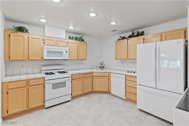 $229,500 | 2157 Camel Mesa Drive, Laughlin, NV 89029