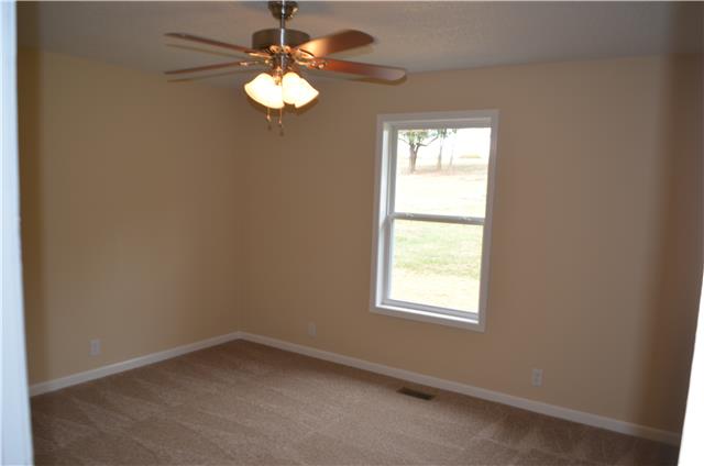 110 Shorter Road Lebanon, TN 37090 - Photo 13 of 16 Bedroom 3 also has a ceiling fan.