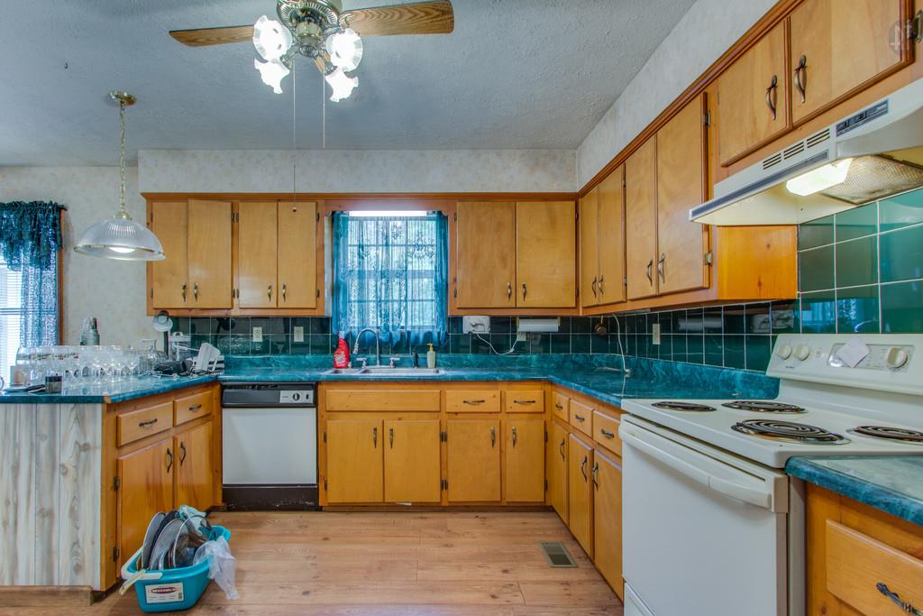 205 Coble Road Hohenwald, TN 38462 - Photo 13 of 21 Gallery Image 13