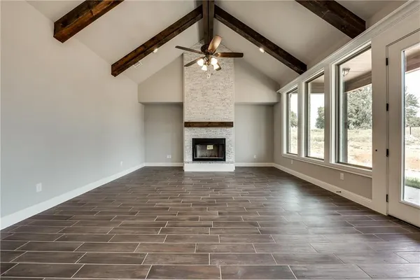 $2,995 | 101 Maverick Court, Granbury, TX 76049