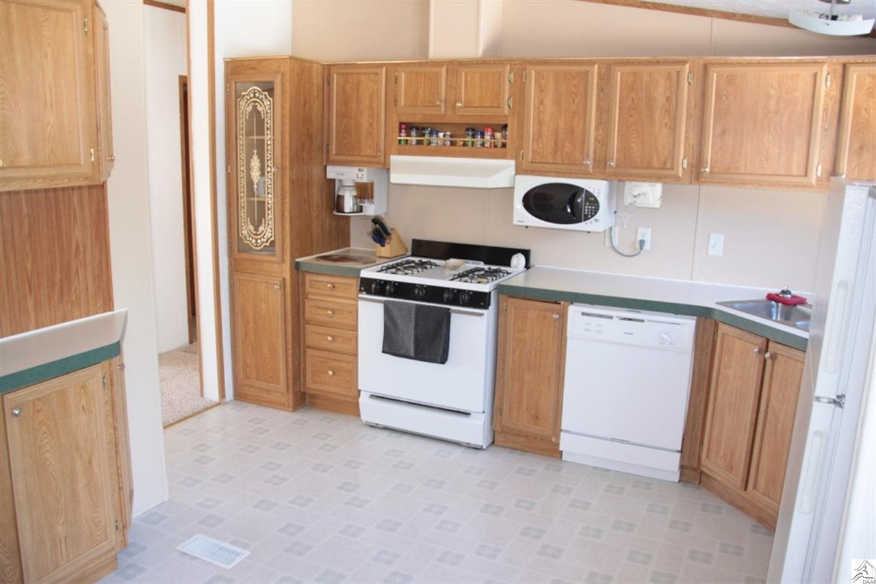 6744 Rice Lake Road Duluth, MN 55803 - Photo 11 of 17
