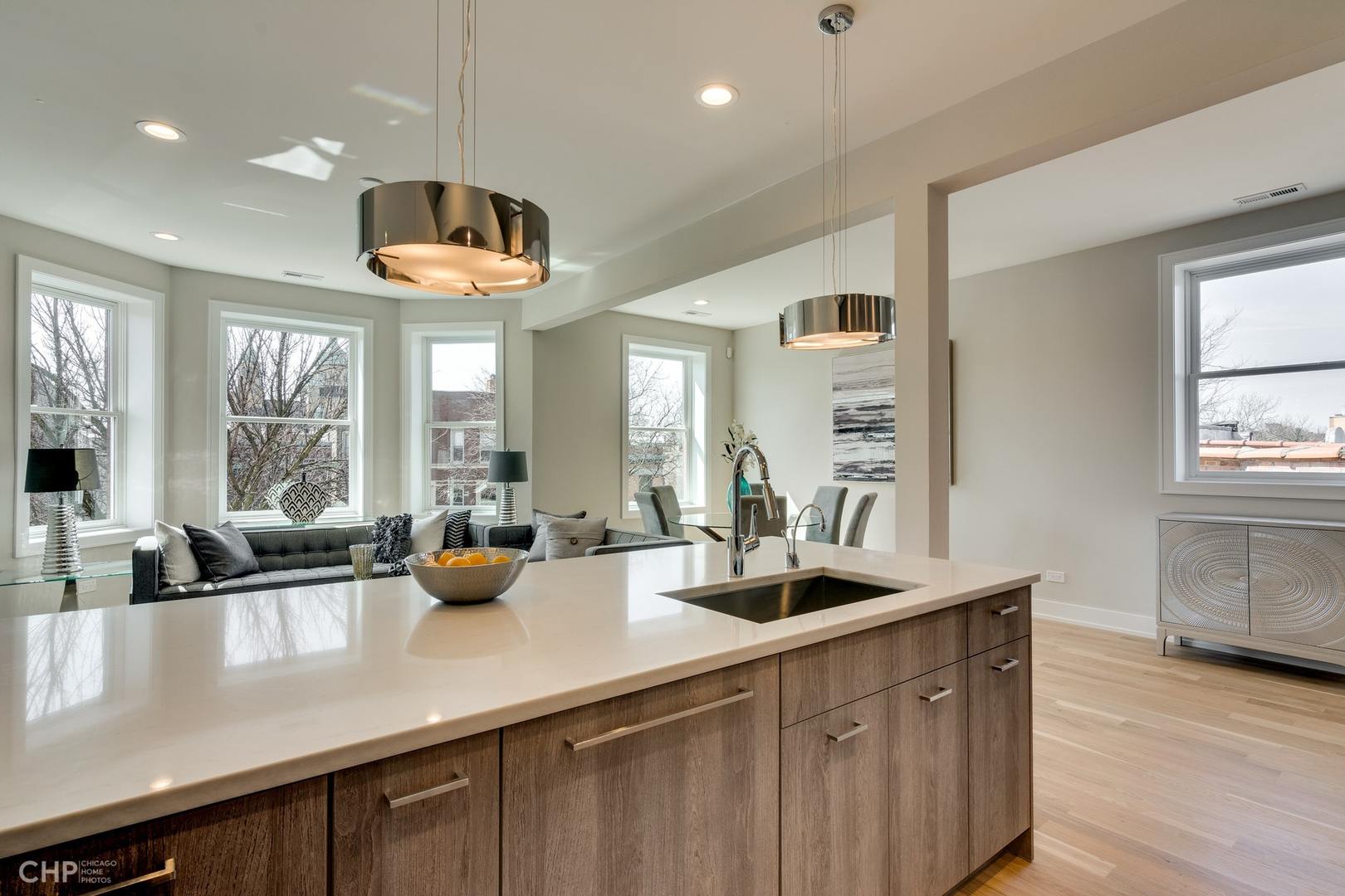 2238 West Walton Street, Unit 3 Chicago, IL 60622 - Photo 10 of 33