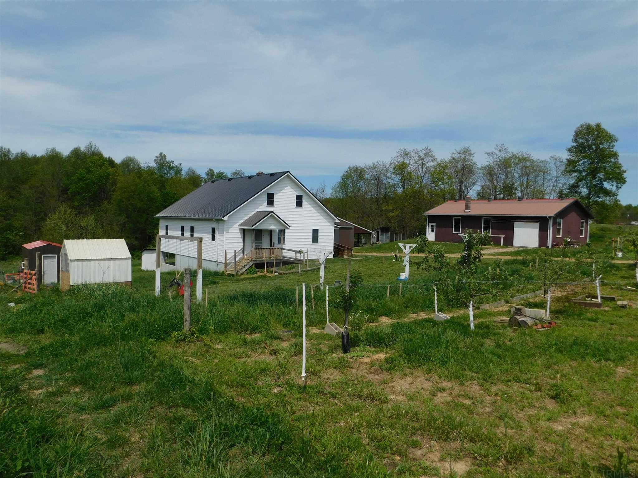 10728 East Read Road Salem, IN 47167 - Photo 3 of 36