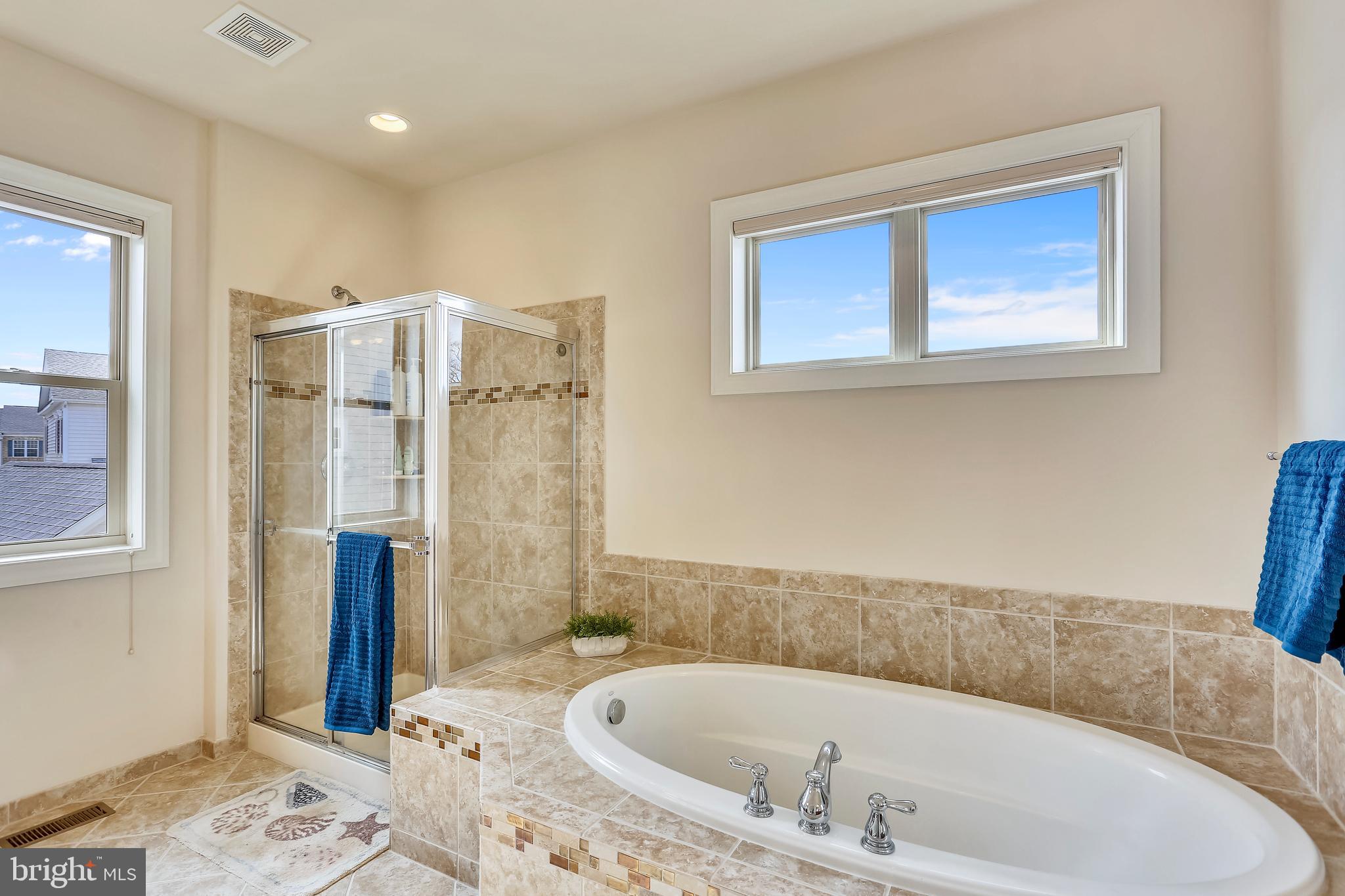 13618 Alderton Road Silver Spring, MD 20906 - Photo 32 of 57 Master Bath