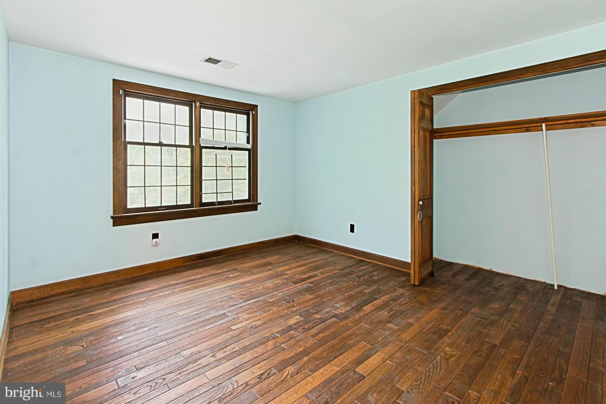 6106 Yates Ford Road Manassas, VA 20111 - Photo 23 of 30 Bedroom