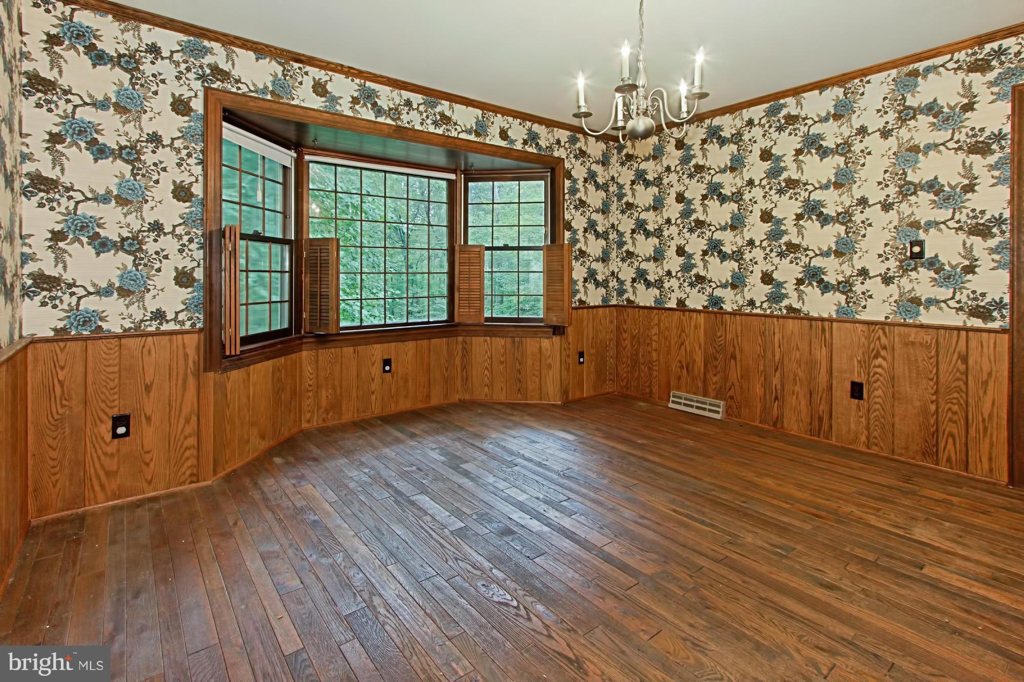 6106 Yates Ford Road Manassas, VA 20111 - Photo 9 of 30 Dining Room