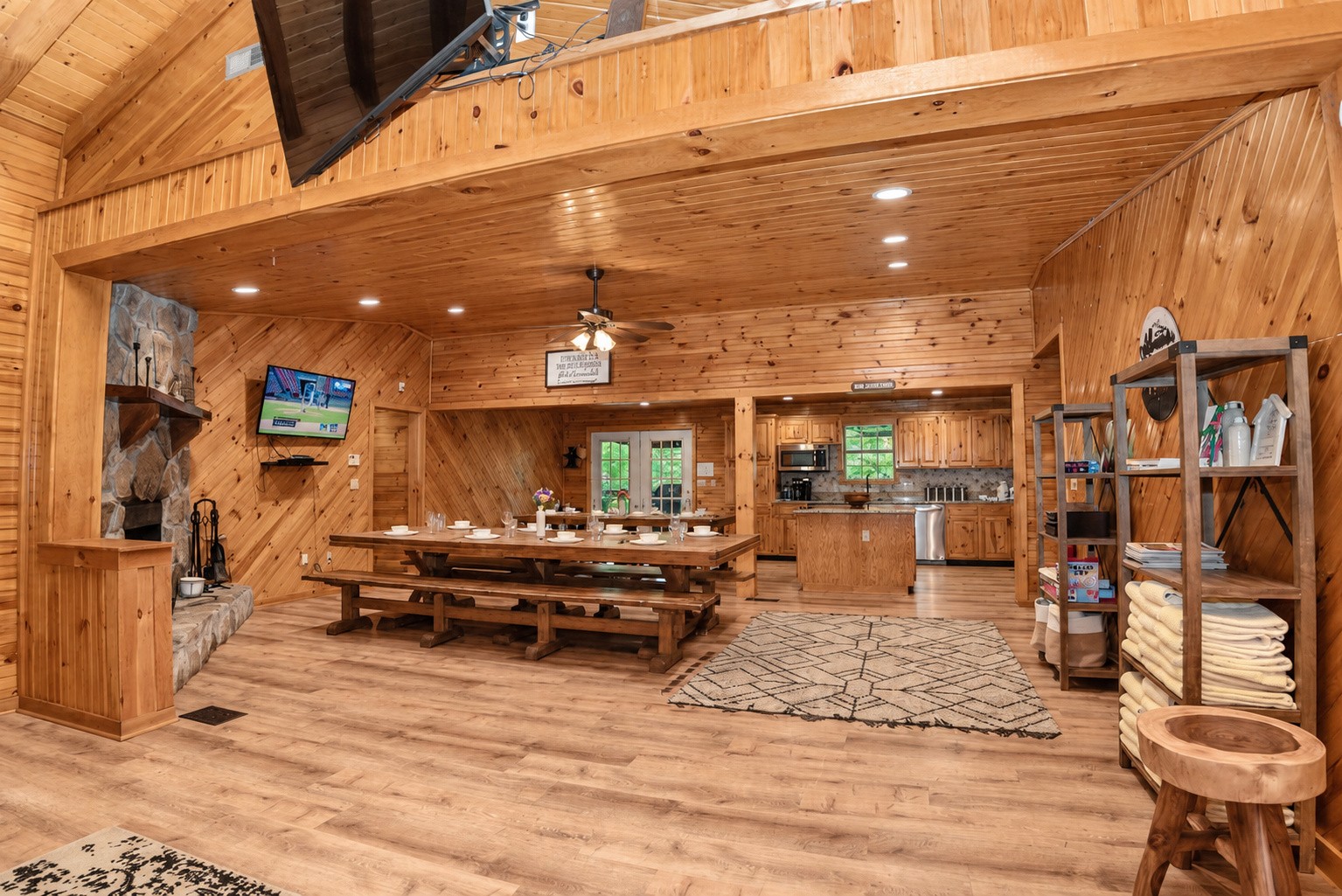 2116 Ridgecrest Loop Lane Sevierville, TN 37876 - Photo 6 of 57 Gallery Image 6