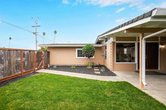 $899,950 | 27669 Loyola Avenue, Hayward, CA 94545