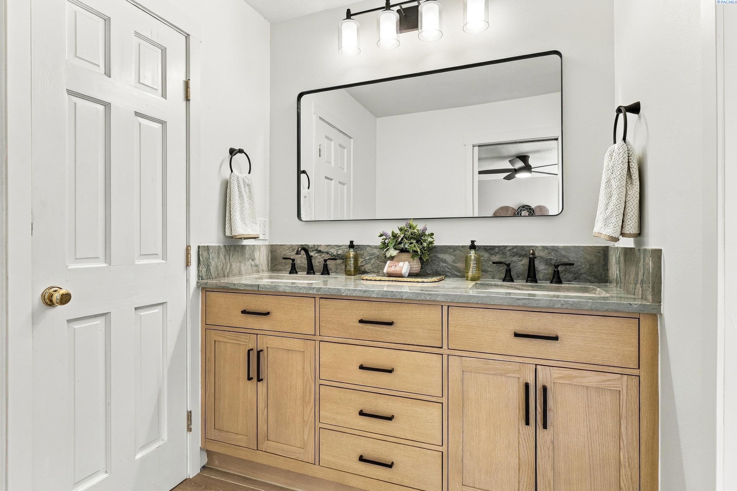 101105 East Vaca Road Kennewick, WA 99338 - Photo 27 of 50 Gallery Image 27