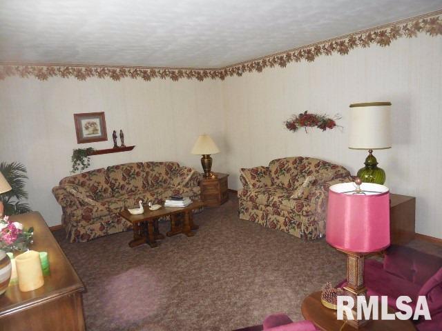 1509 7th Street Northwest Clinton, IA 52732 - Photo 6 of 19 Gallery Image 6