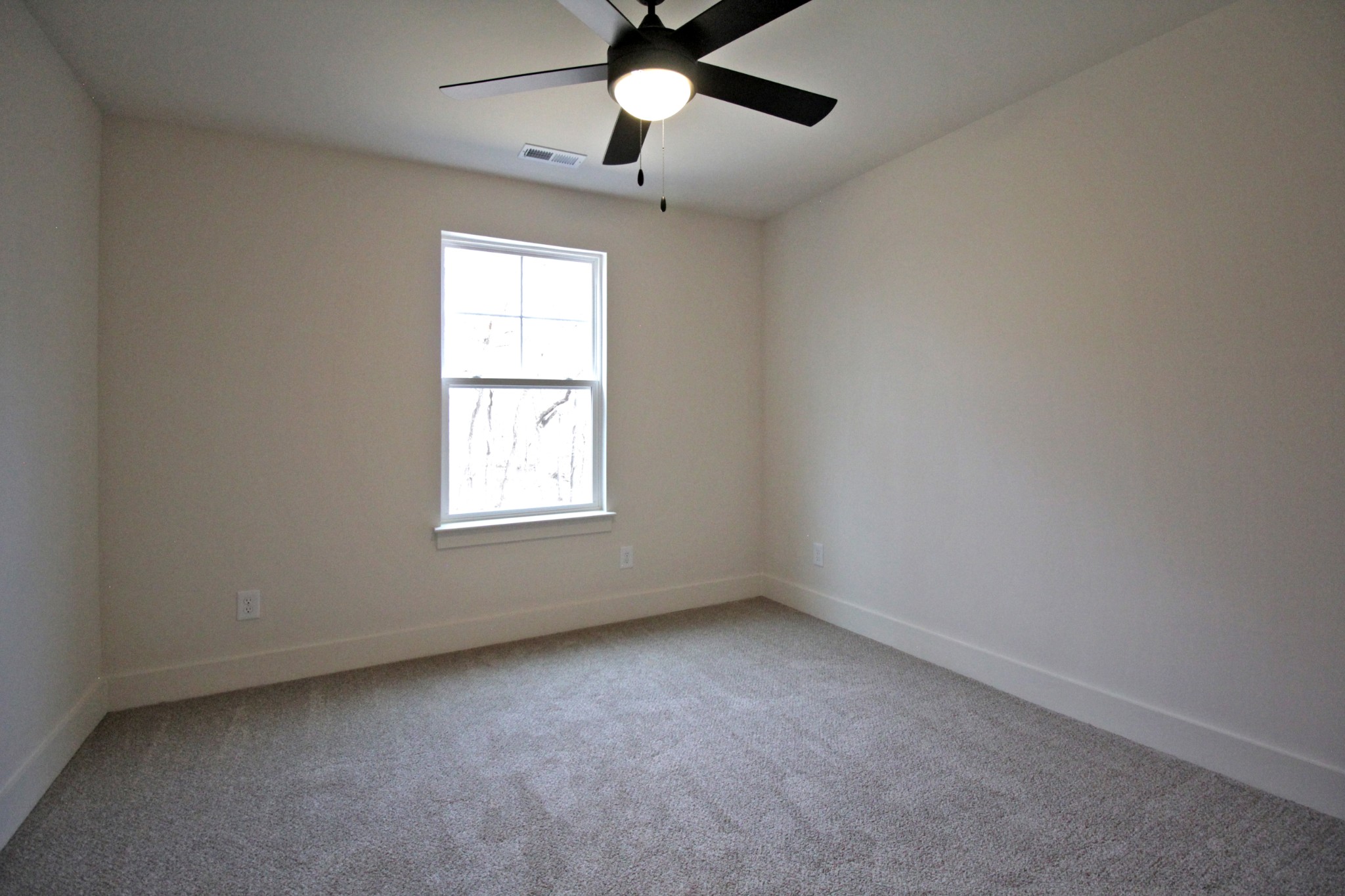 2935 Friendship Road Cross Plains, TN 37049 - Photo 23 of 35