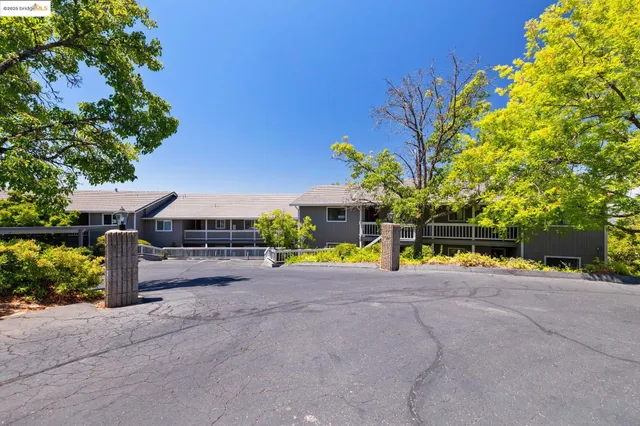 $230,000 | 19849 Villa Drive, Unit 113, Sonora, CA 95370