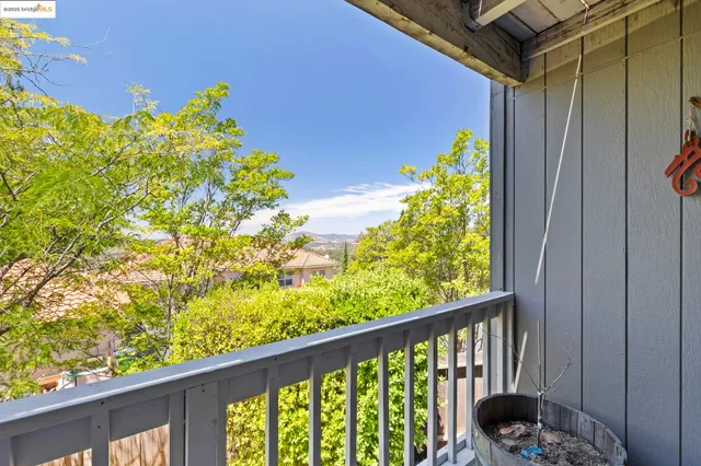 $230,000 | 19849 Villa Drive, Unit 113, Sonora, CA 95370