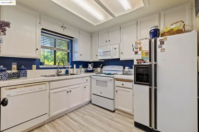 $230,000 | 19849 Villa Drive, Unit 113, Sonora, CA 95370